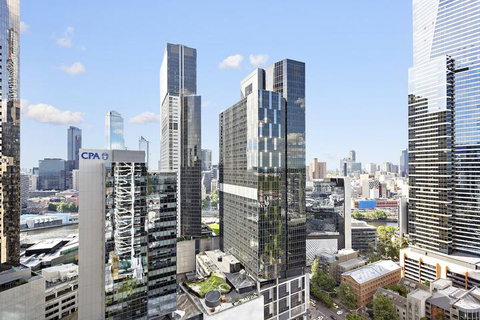 SONYA, 2BDR Southbank Apartment - Accommodation Nelson Bay 1