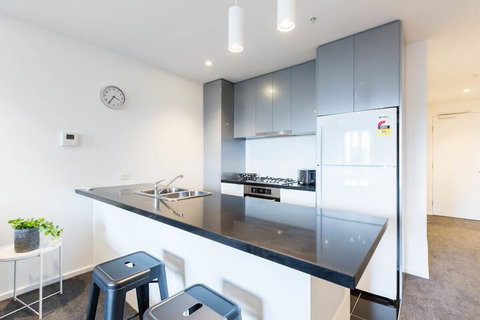 SONYA, 2BDR Southbank Apartment - Accommodation Nelson Bay 7