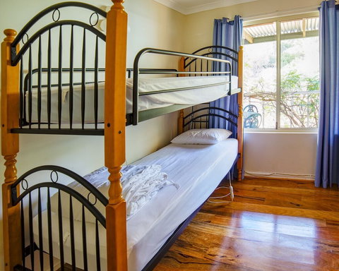 Tegwan's Nest - Accommodation Nelson Bay 3