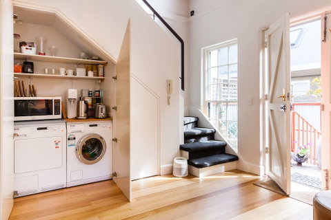 VERA, 1BDR South Melbourne Apartment - Accommodation Nelson Bay 1