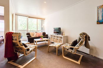 NAOMI, 2BDR South Melbourne Apartment - Accommodation Nelson Bay 1