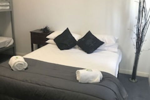 Tin Can Bay Budget Accommodation - Accommodation Nelson Bay 0