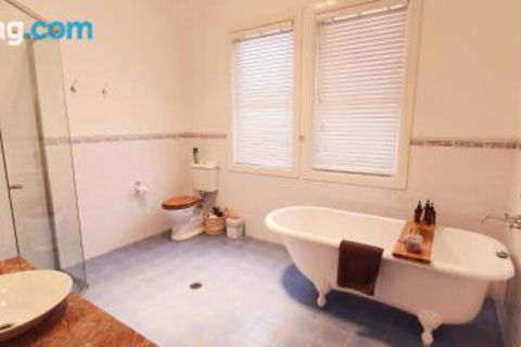 Ironbark Estate - Accommodation Nelson Bay 4