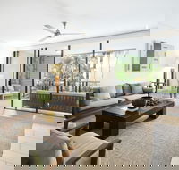 Temple 221 2BR Resort Spa Apartment - Accommodation Nelson Bay
