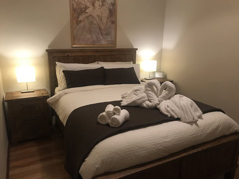 Atina Rocks Country Homestead - Accommodation Nelson Bay 4