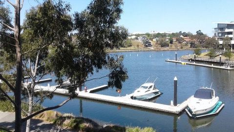 Marina View Apartment On The Maribyrnong River, Melbourne - Accommodation Nelson Bay 3