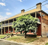 The Old Victoria - Accommodation Nelson Bay