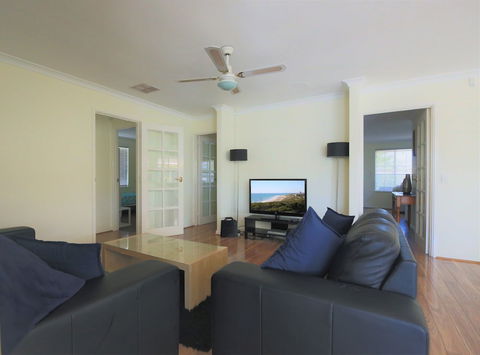 Mindarie Villa - Accommodation Nelson Bay 1