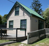 TasShacks - Accommodation Nelson Bay