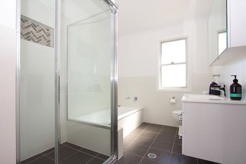 Stay In Mudgee - Accommodation Nelson Bay 2