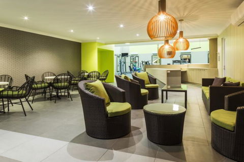 Palm Cove Penthouse Accommodation - Accommodation Nelson Bay 6