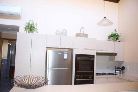 Coastal Retreat Unit 3 - Nelson Bay Accommodation.com 0