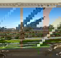 Your Luxury Escape - Paul's Farmhouse