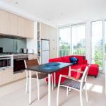 Amazing Location 1BR Apartment In Melbourne CBD - Nelsons Bay Accommodation 0