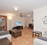 Skippers Rest 27 Government Road - Accommodation Nelson Bay