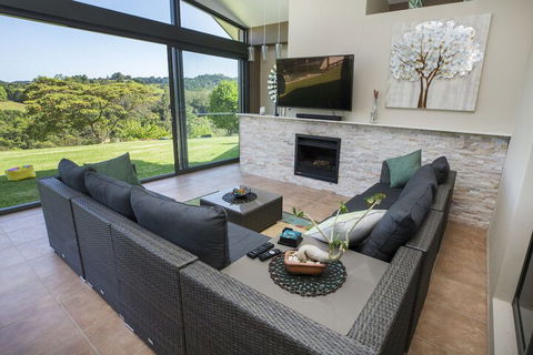 Mapleton Springs - Accommodation Nelson Bay 7