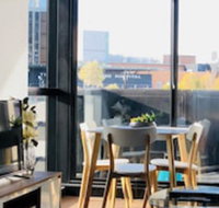 LVL 11 Cosy Apartment Near Lygon St - Accommodation Nelson Bay