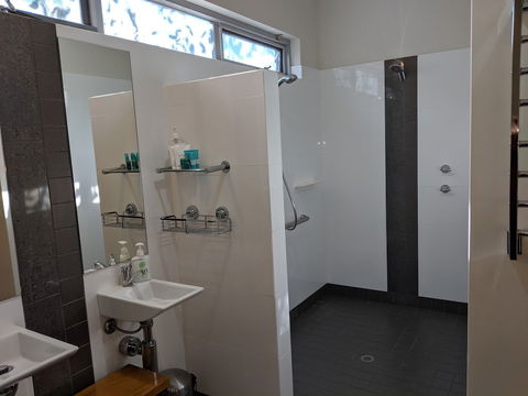 Hanover Bay Apartments - Accommodation Nelson Bay 5