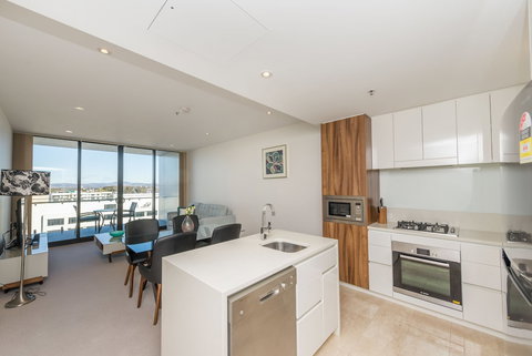 Accommodate Canberra - Manhattan - Accommodation Nelson Bay 5