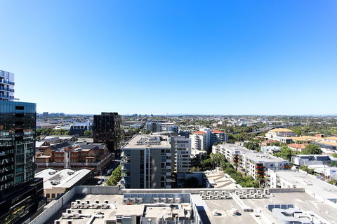 Urban Oasis - Designed Service Apartment - Accommodation Nelson Bay 6