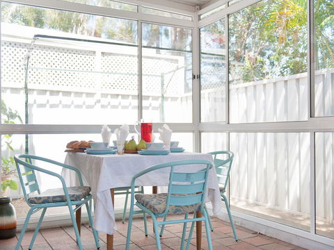 Reef Close Townhouse 3 7 - Nelson Bay Accommodation.com 4