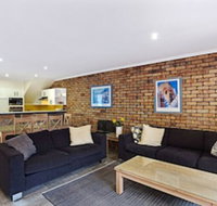 2 / 14 Kurrawa Close - Accommodation Nelson Bay