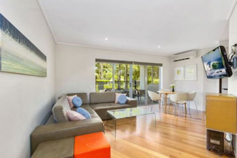 RESORT & SPA WITH PRIVATE PLUNGE POOL 7008 / 09 - Accommodation Nelson Bay 0