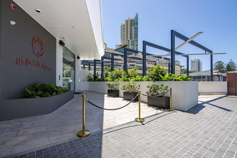 Arise Ruby Gold Coast - Accommodation Nelson Bay 2