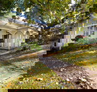 Beecroft House - Accommodation Nelson Bay