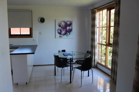 East Doncaster At Tunstall - Accommodation Nelson Bay 6