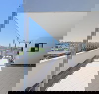 Bryant St. Apartment