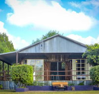 Peppercorn Cabin - Accommodation Nelson Bay