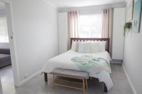 Salty Shack Lancelin - Accommodation Nelson Bay 0
