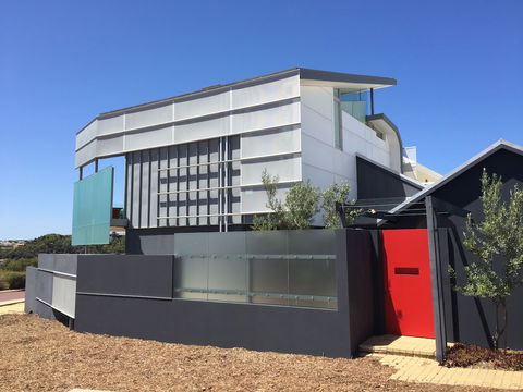 River Front Architect Villa - Accommodation Nelson Bay 1