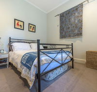 Exquisite 4 Bedroom House with Pool - Accommodation Nelson Bay