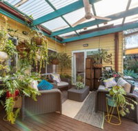Gorgeous family retreat next to the CBD - Accommodation Nelson Bay