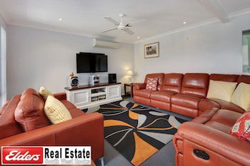 By The Beach At South West Rocks - Accommodation Nelson Bay 0