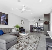 Direct Hotels - North Shore Kawana - Accommodation Nelson Bay