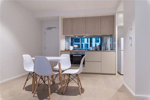 APC On Collins - Accommodation Nelson Bay 2