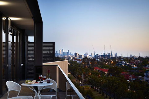 Essendon Escape - Accommodation Nelson Bay 5