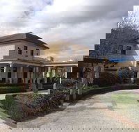 Linden Hall - Accommodation Nelson Bay