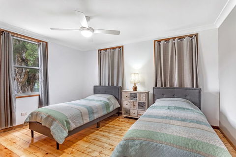 Cromarty Crescent 12 - Accommodation Nelson Bay 2