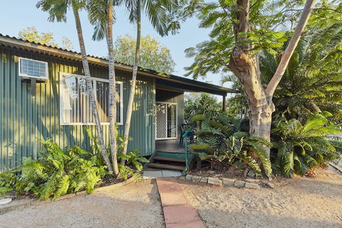RAC Cable Beach Holiday Park - Accommodation Nelson Bay 2