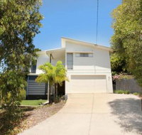224 Centenary Heights Road Coolum Beach 500 Dollar Bond Linen Included - Accommodation Nelson Bay
