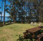 Tuppys on the Lake - Accommodation Nelson Bay