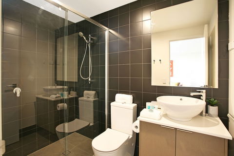 Back Of The Block Bulimba - Accommodation Nelson Bay 3