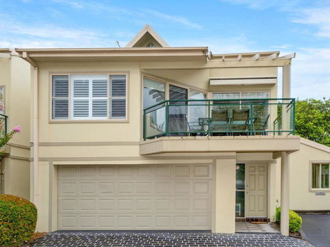Watermark #25 25 / 4 Karla Avenue Terrigal - Accommodation Nelson Bay 3