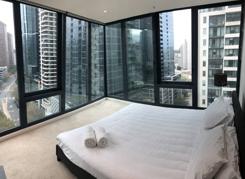 ReadySet Apartments Southbank One - Accommodation Nelson Bay 4