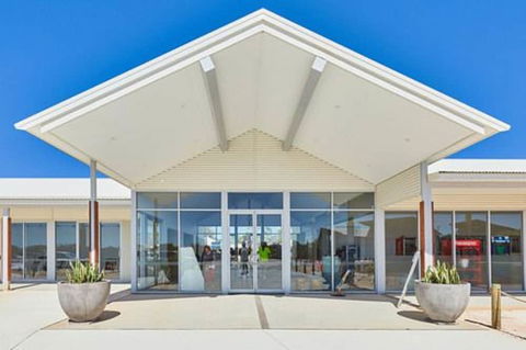 RAC Monkey Mia Dolphin Resort - Accommodation Nelson Bay 1