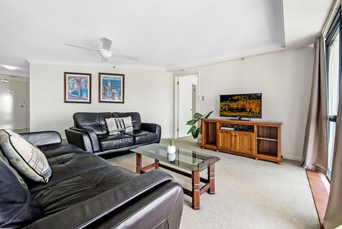 Victoria Square Apartment Broadbeach Level 9 - Accommodation Nelson Bay 4
